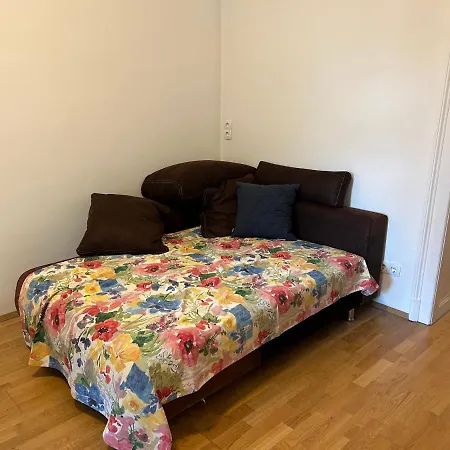 Urban For Erasmus Student, Zentrum Apartman *